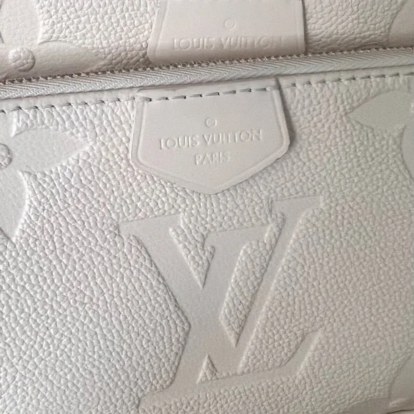 Sold ❤️Louis Vuitton Empriente Multi Pochette Accessories - Picture 12 of 12